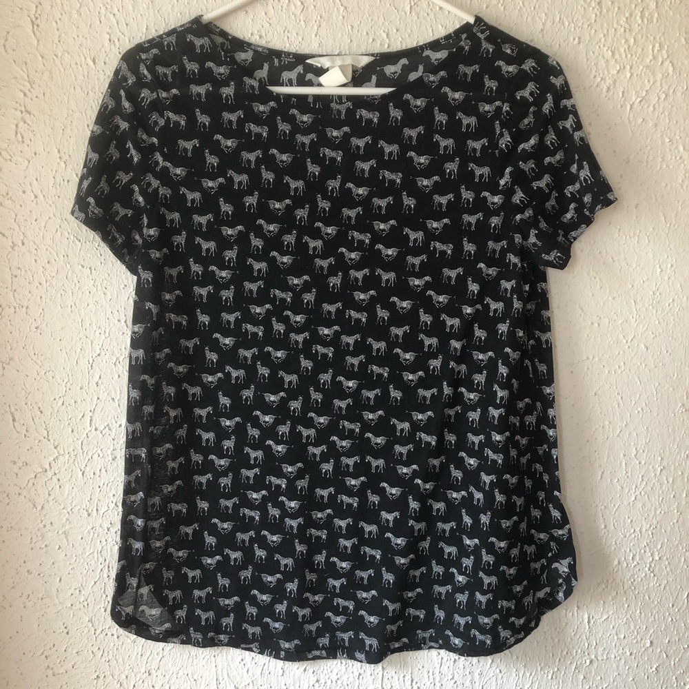 H&M Zebra Print casual short sleeve shirt